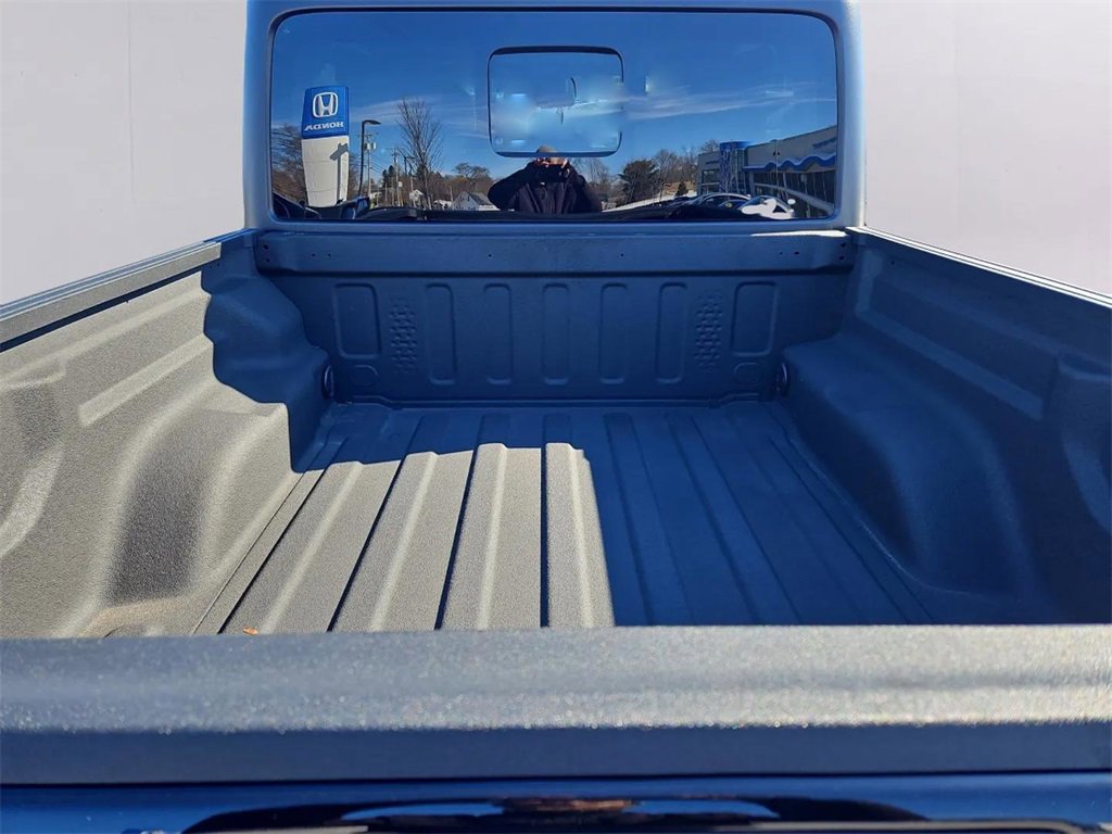 Used 2024 Jeep Gladiator Sport image 32