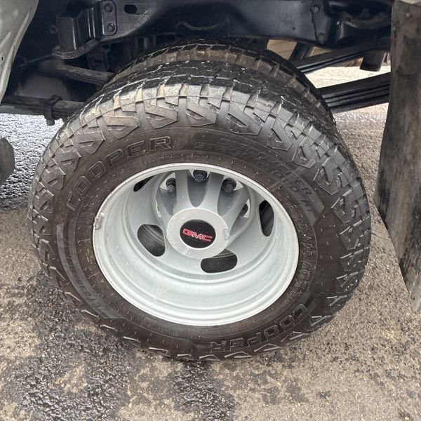 Used 2023 GMC Sierra 3500 Pro w/ Convenience Package image 22