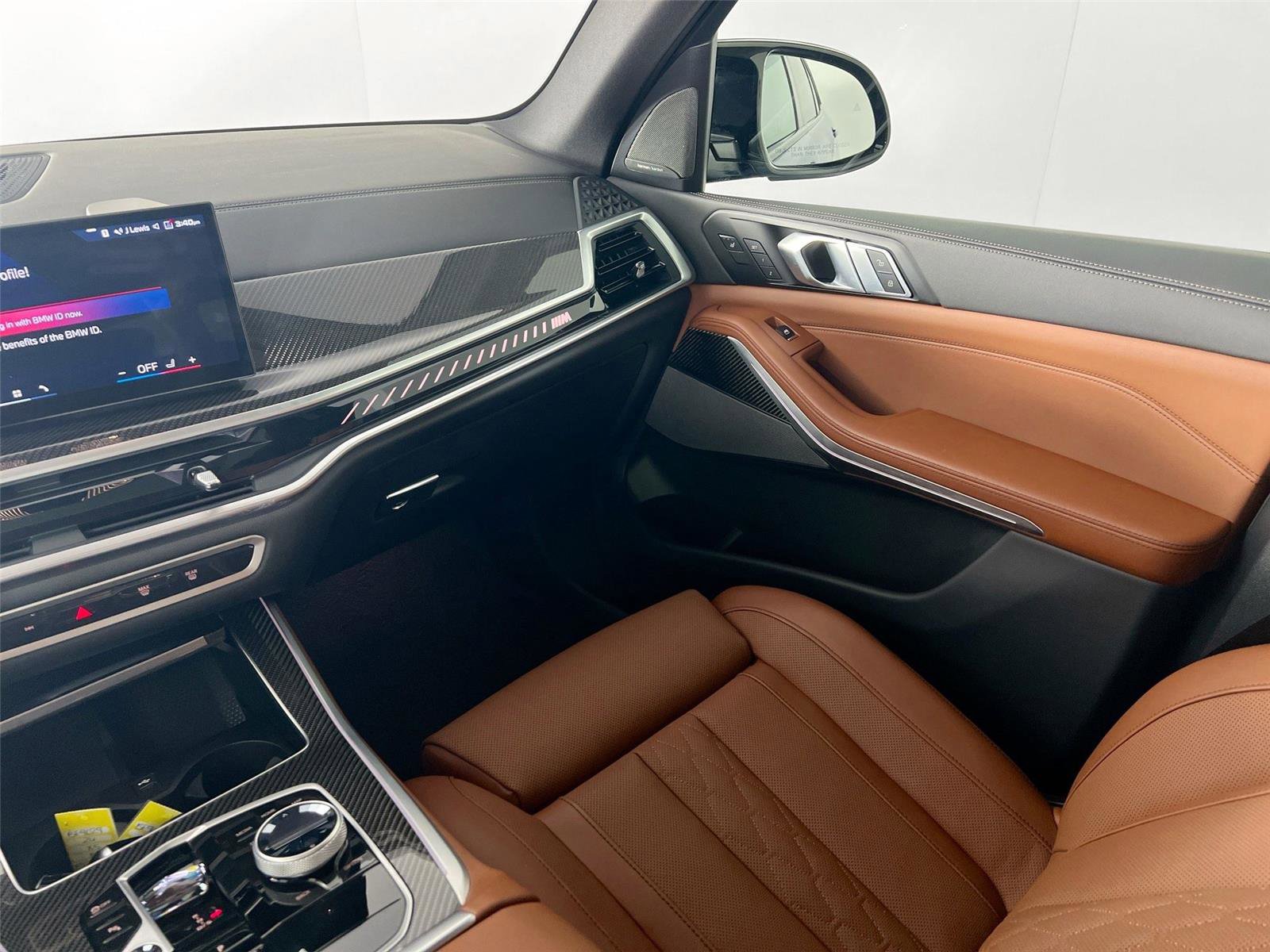 Used 2024 BMW X5 M60i image 23