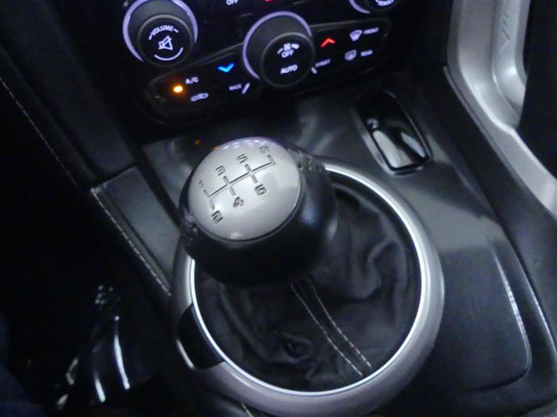 Used 2014 SRT Viper GTS RWD image 16