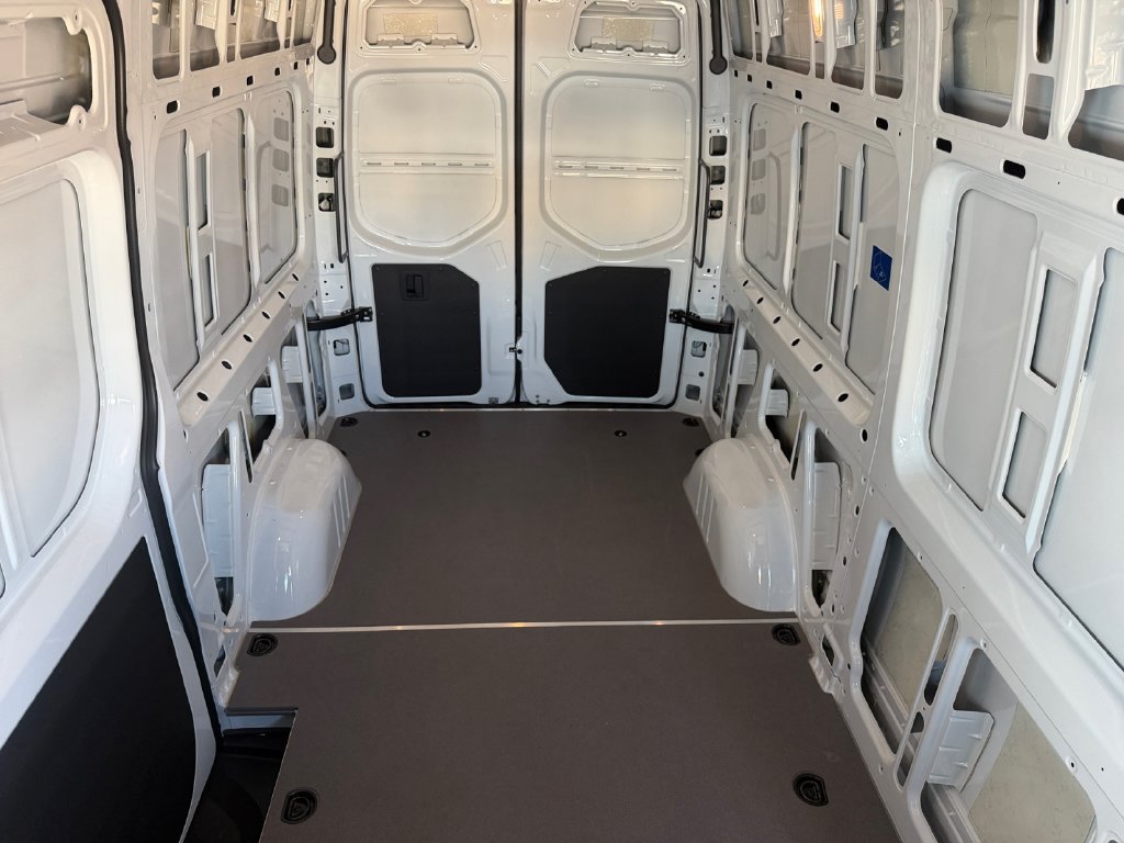 New 2025 Mercedes-Benz Sprinter 2500 image 13