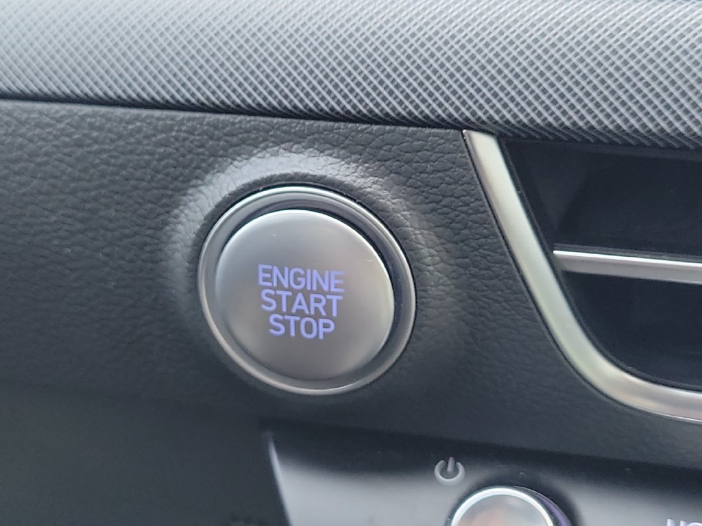 Used 2025 Hyundai Sonata SEL FWD image 18