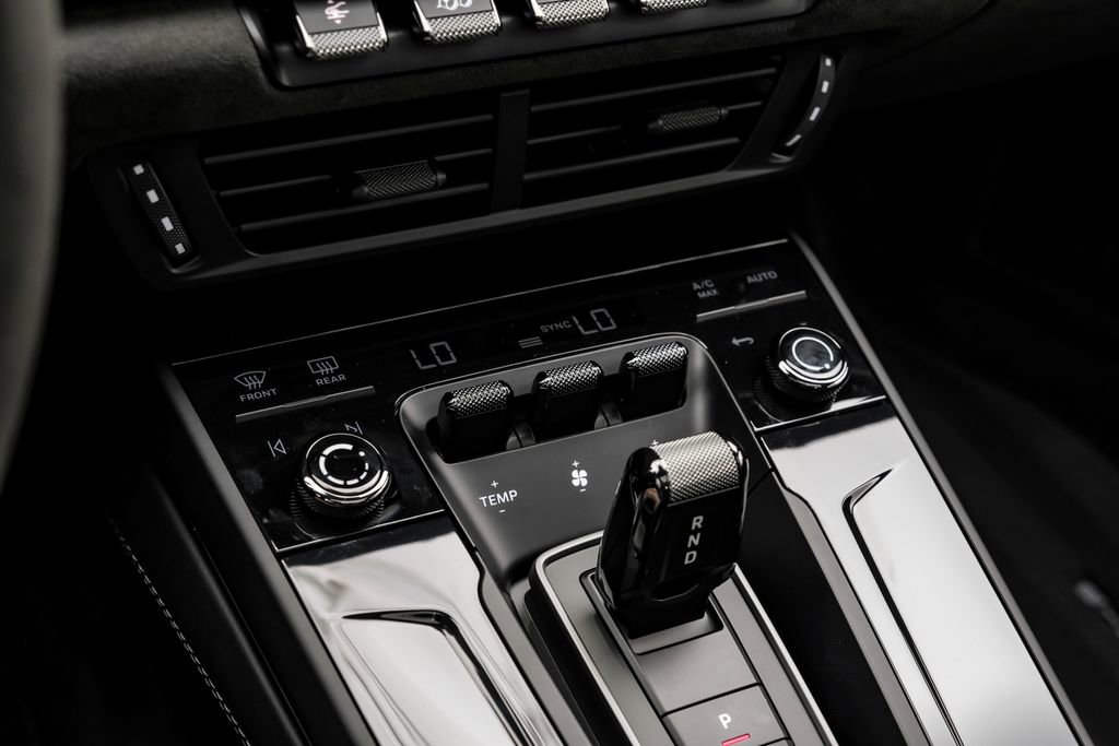 Used 2025 Porsche 911 Carrera 4 GTS image 22