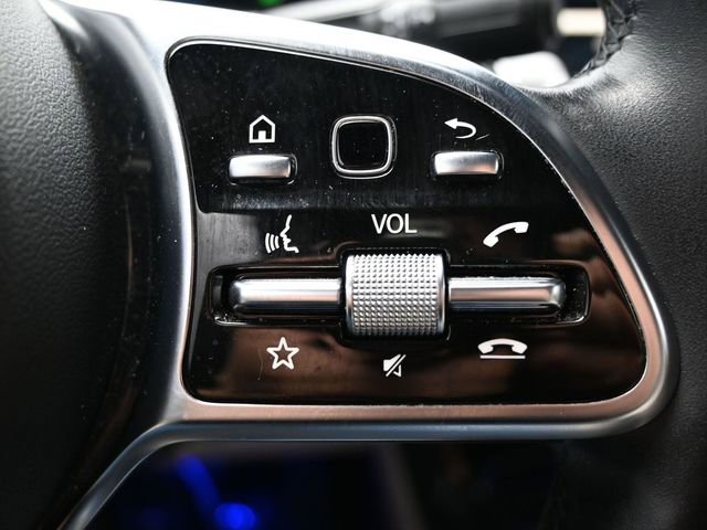 Used 2023 Mercedes-Benz CLA 250 4MATIC w/ Premium Package image 25