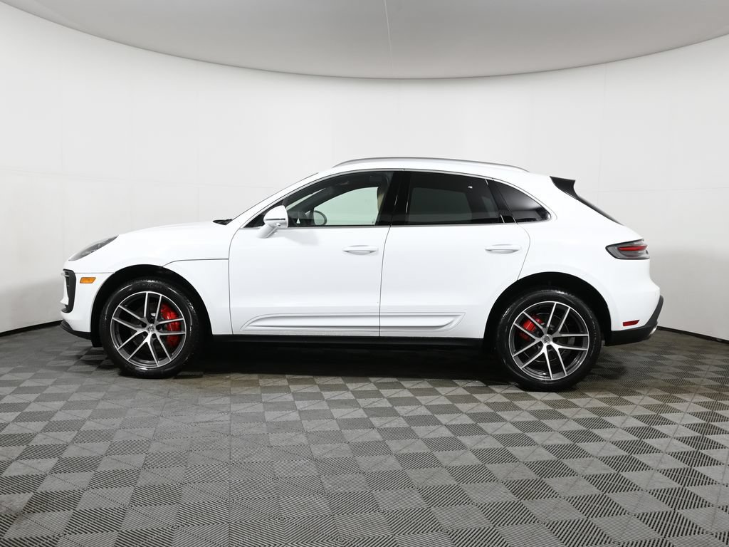 Used 2026 Porsche Macan S AWD/4WD image 2