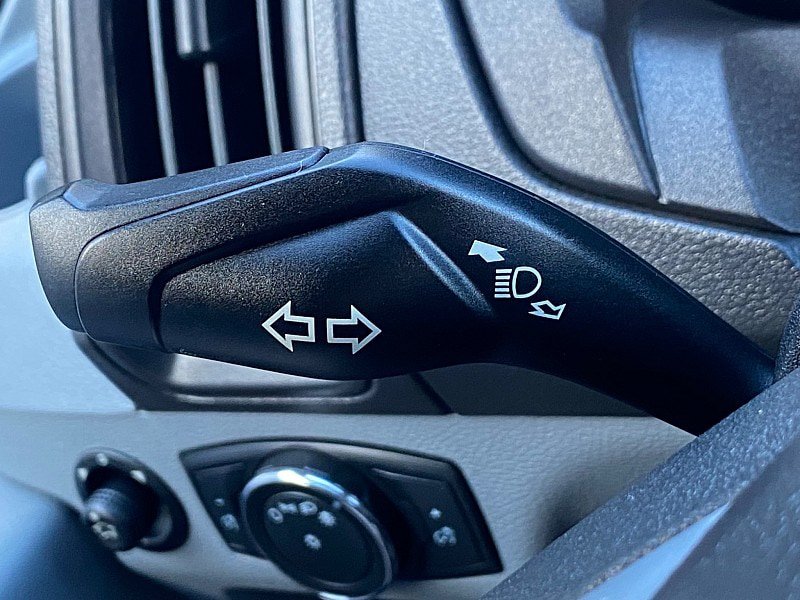 Certified 2019 Ford Transit 350 XLT RWD image 42