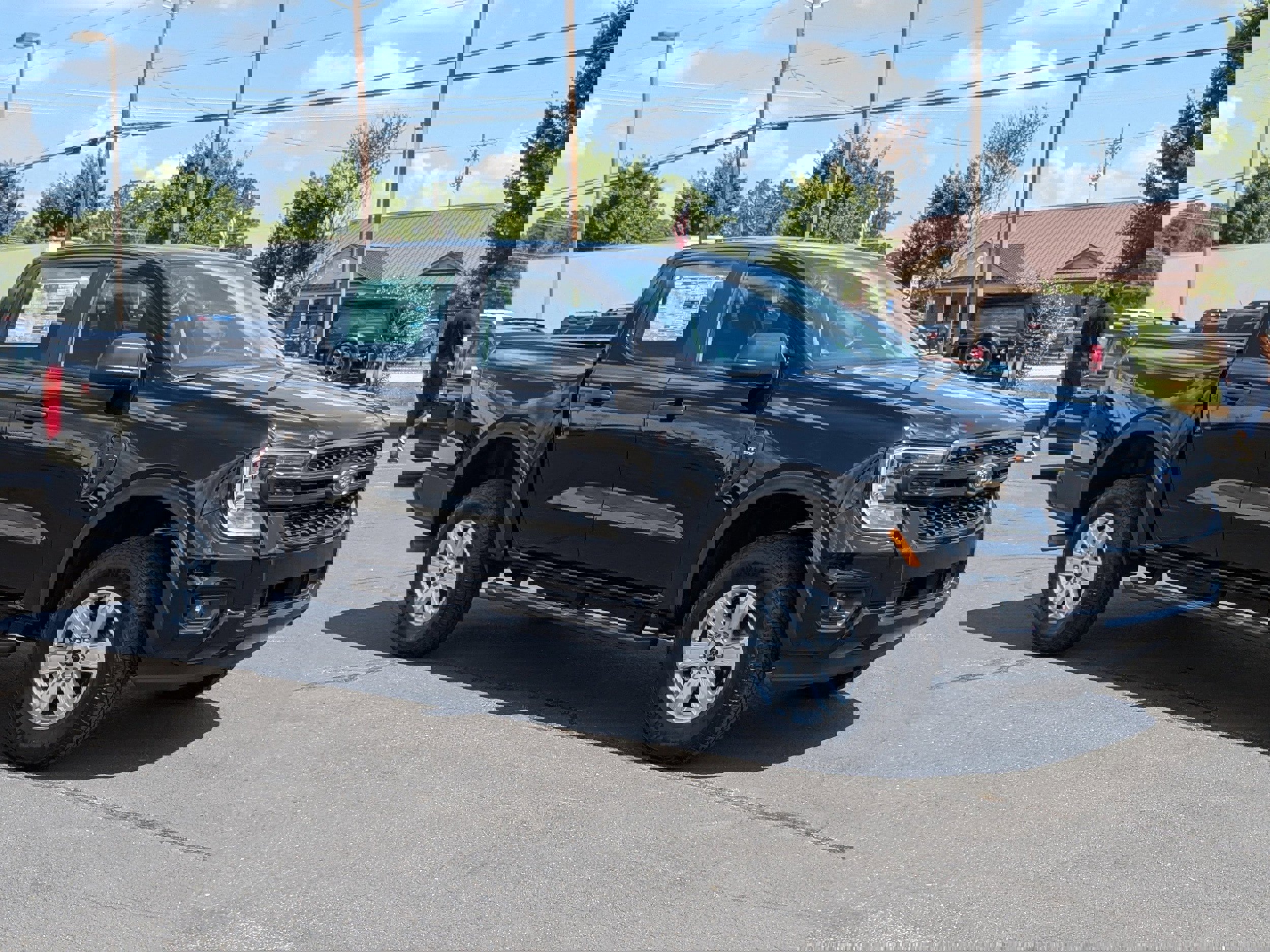 New 2025 Ford Ranger XL image 2