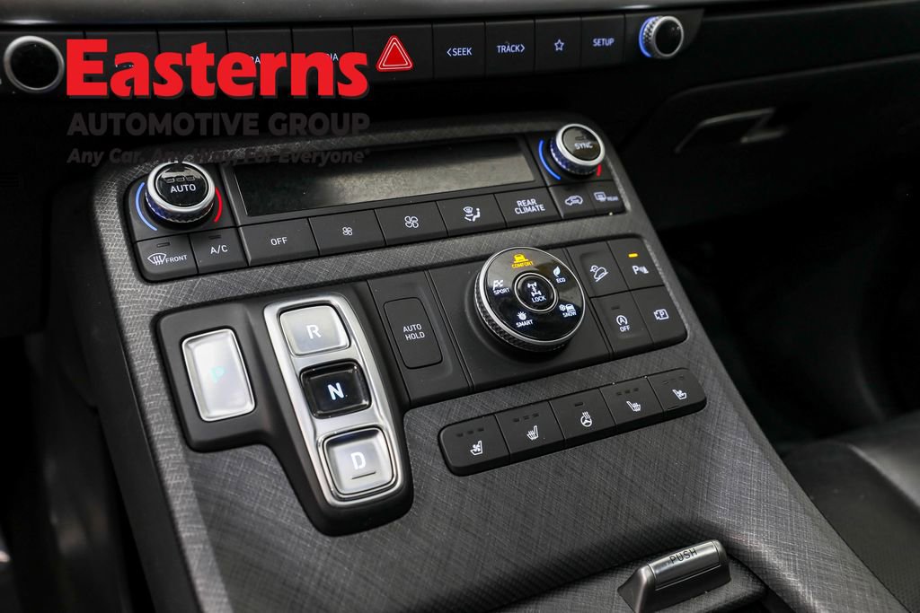 Used 2023 Hyundai Palisade Limited image 13