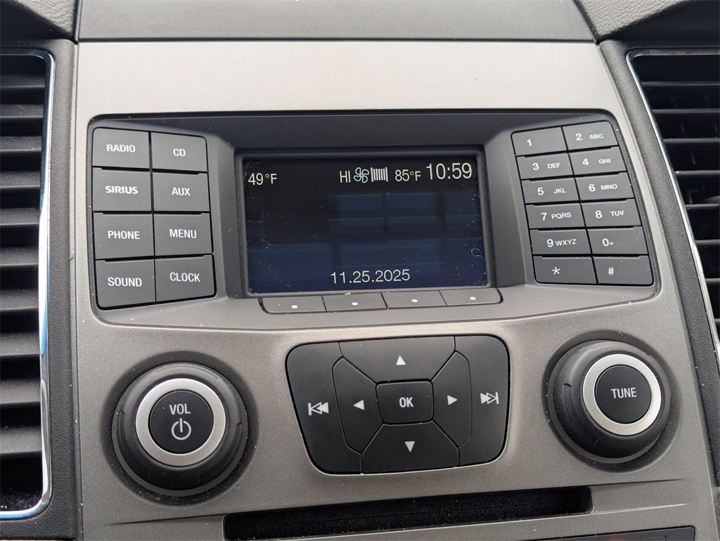 Used 2018 Ford Taurus SEL image 14