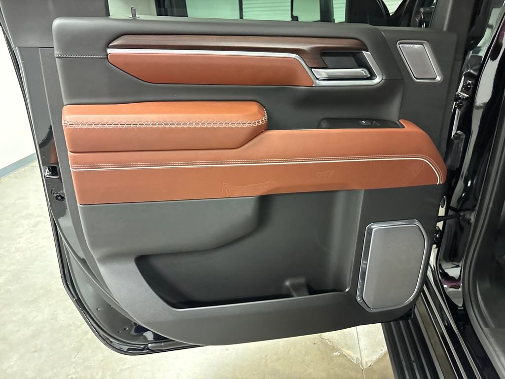 New 2026 GMC Sierra 2500 Denali Ultimate w/ Max Trailering Package image 36