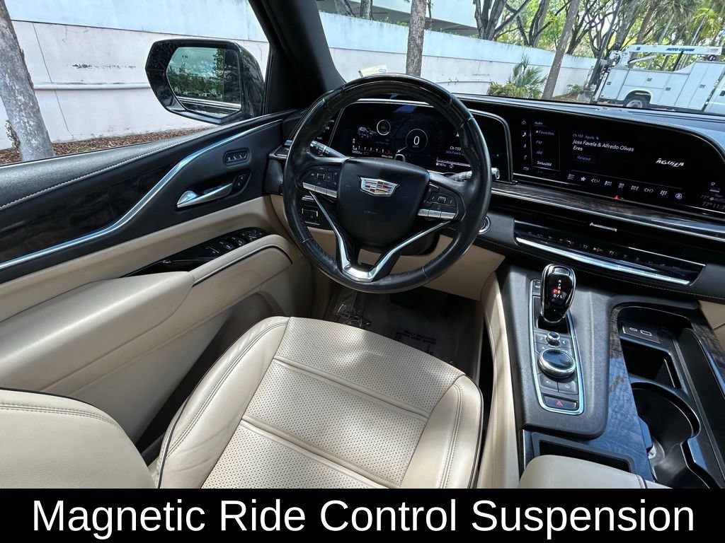 Used 2023 Cadillac Escalade Premium Luxury w/ Performance Package AWD/4WD image 9