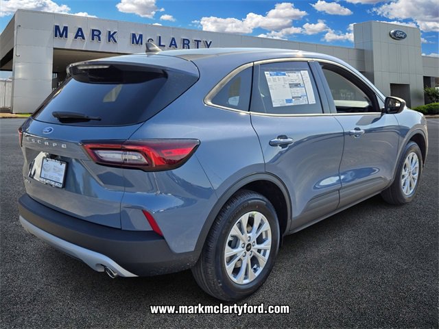 New 2026 Ford Escape Active image 3
