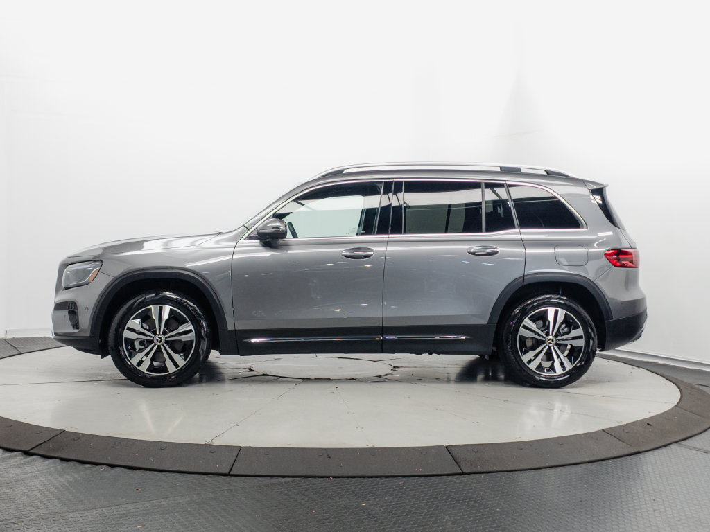 Certified 2026 Mercedes-Benz GLB 250 4MATIC image 4