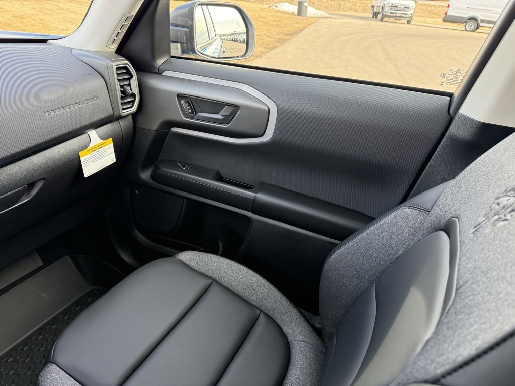 New 2025 Ford Bronco Sport Big Bend w/ Black Appearance Package image 17