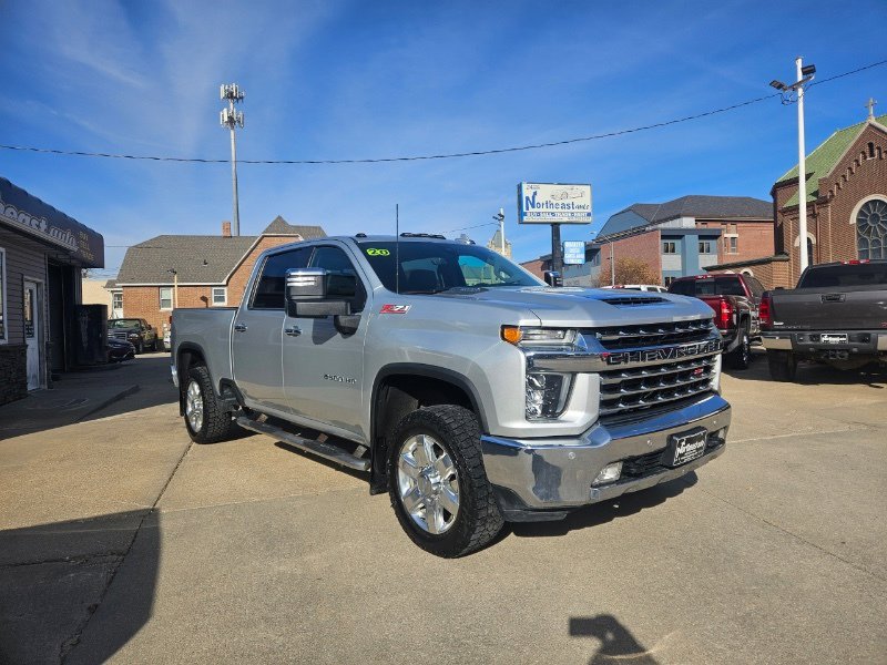 Used 2020 Chevrolet Silverado 2500 LTZ w/ LTZ Premium Package image 4