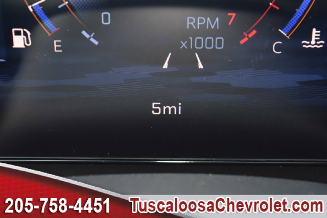 New 2027 Chevrolet Traverse LT w/ LPO, Floor Liner Package FWD image 28