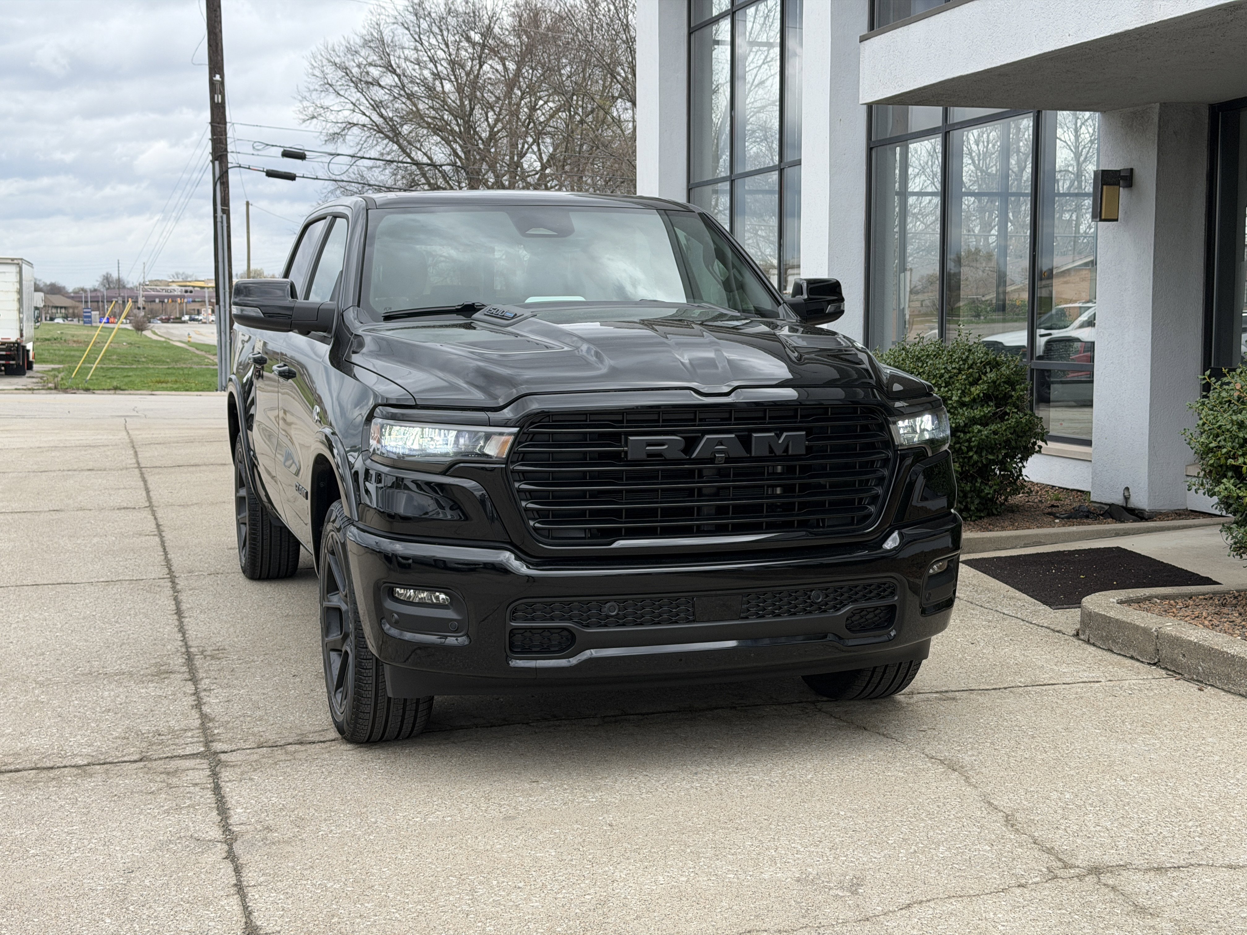 New 2026 RAM 1500 Laramie w/ Night Edition AWD/4WD image 23