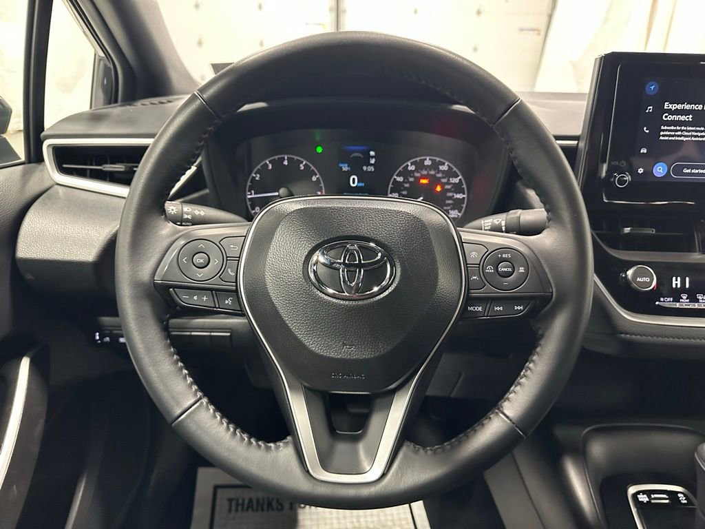 Used 2025 Toyota Corolla SE image 18