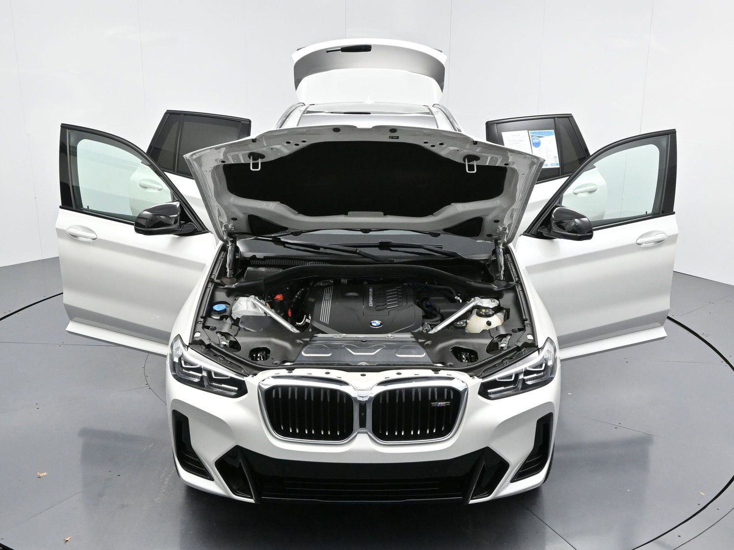 Used 2024 BMW X3 M40i w/ Premium Package image 48