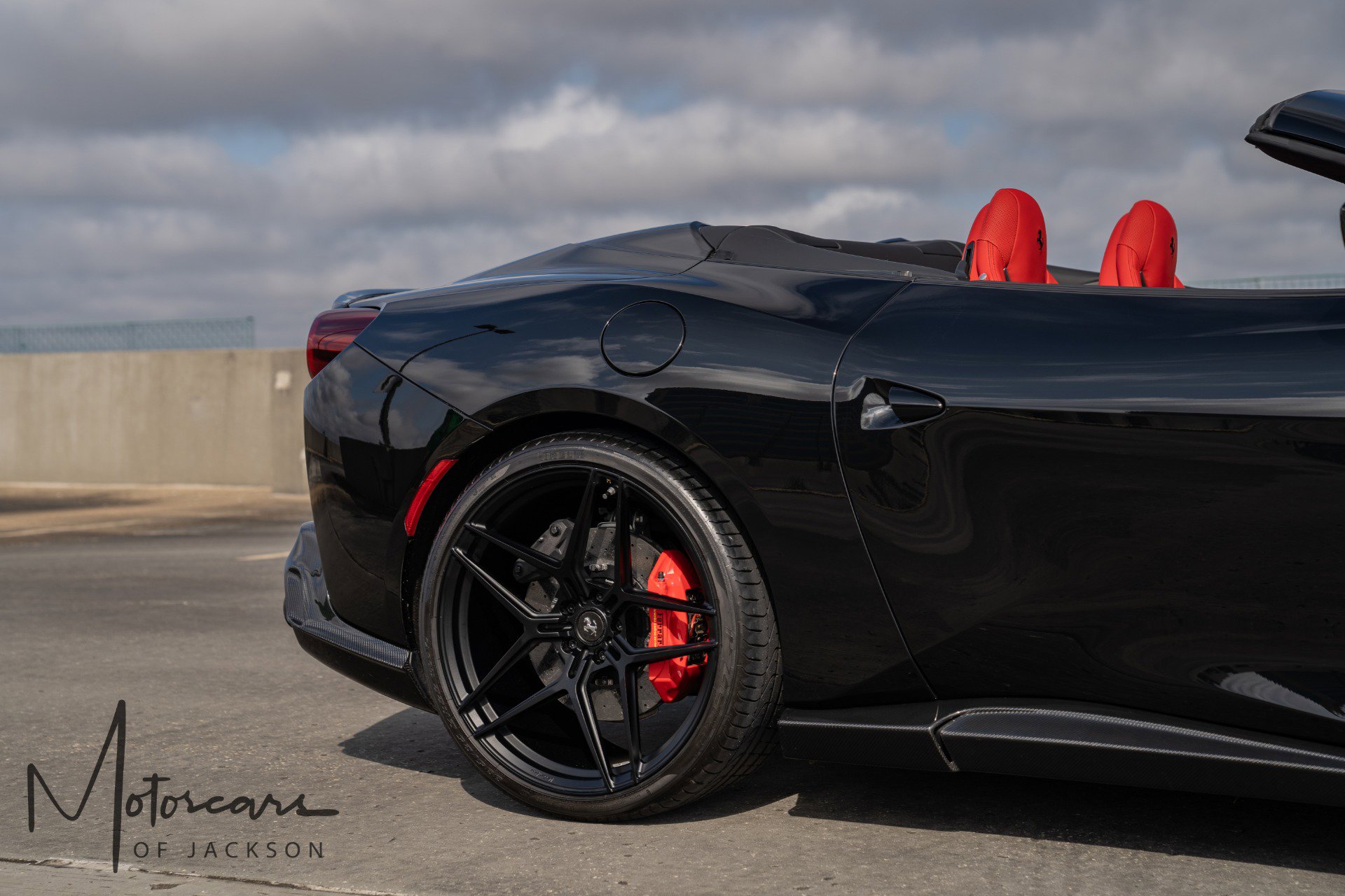 Used 2019 Ferrari Portofino image 28