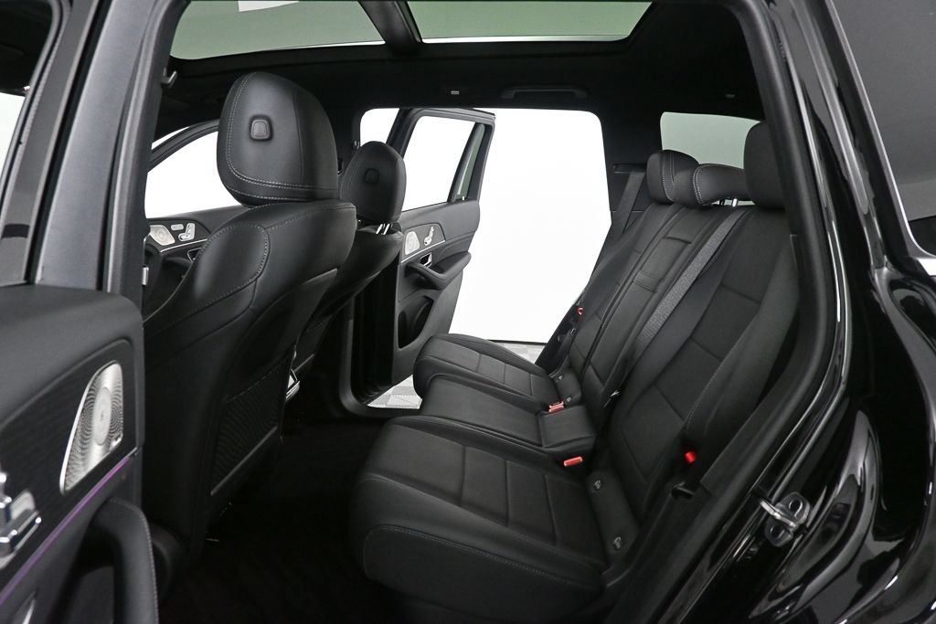 Certified 2024 Mercedes-Benz GLS 450 4MATIC image 24