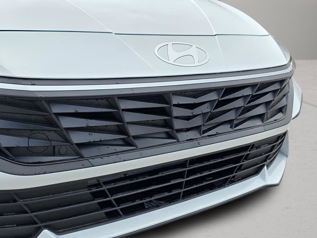 New 2026 Hyundai Elantra Sport FWD image 9