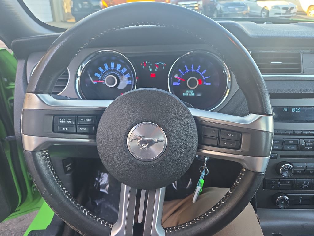 Used 2013 Ford Mustang Coupe w/ V6 Performance Pkg image 15