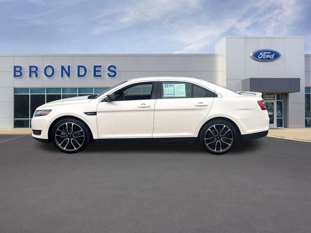 Used 2018 Ford Taurus SHO image 1