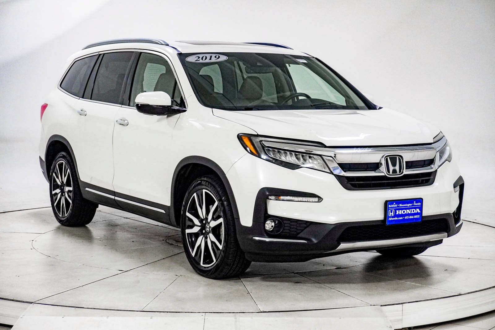 Used 2019 Honda Pilot Touring image 15