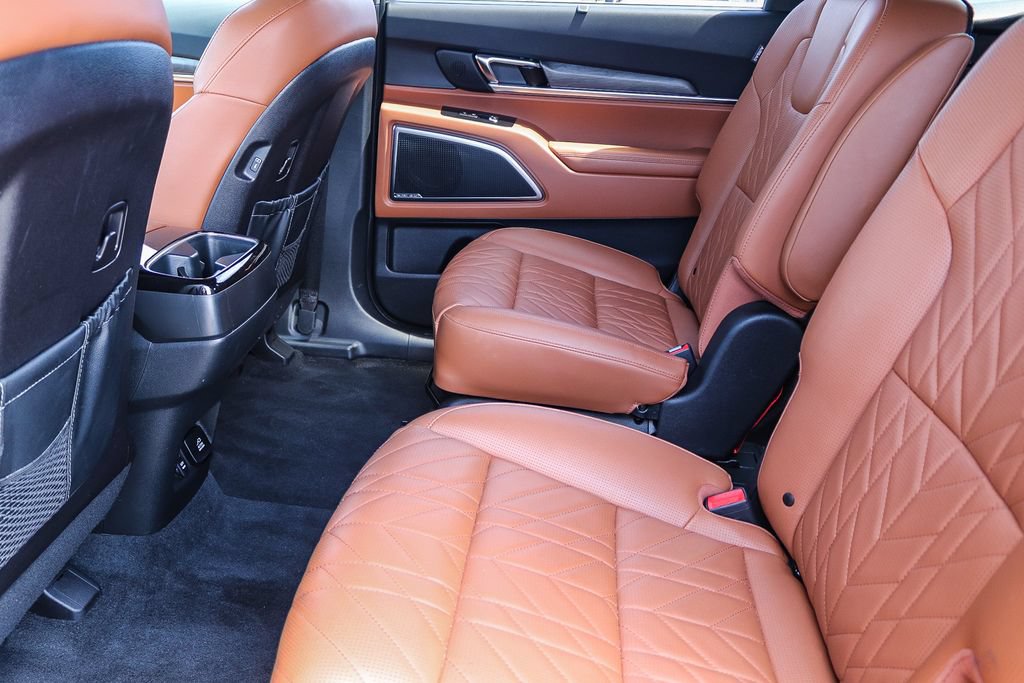 Certified 2025 Kia Telluride SX Prestige X-Line AWD/4WD image 17