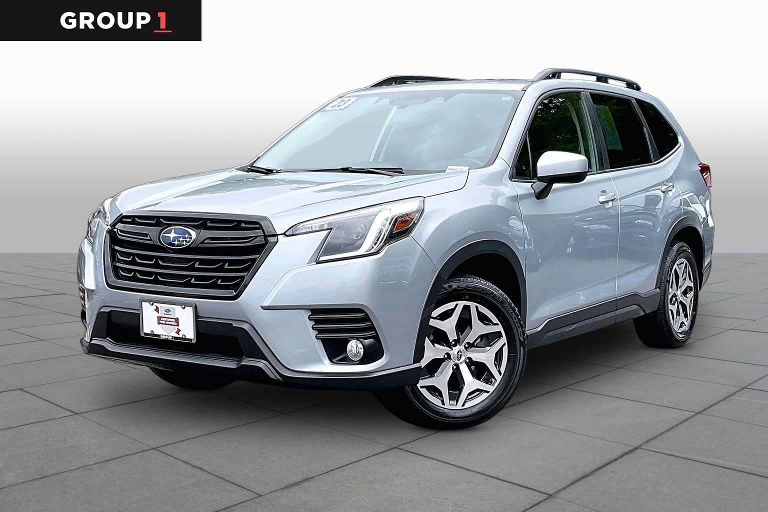 Certified 2023 Subaru Forester Premium AWD/4WD image 1