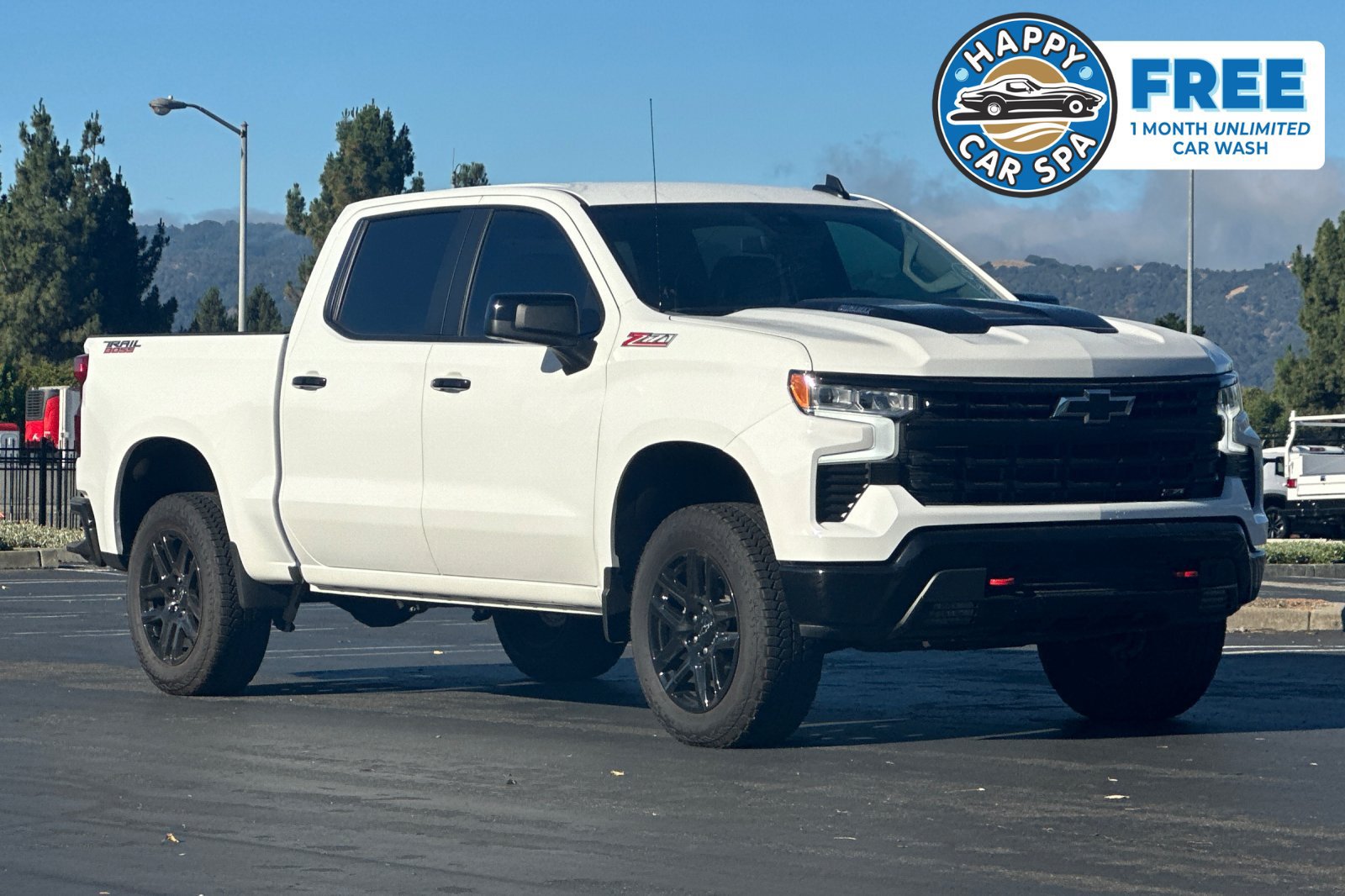 Used 2026 Chevrolet Silverado 1500 LT Trail Boss w/ Protection Package AWD/4WD image 1