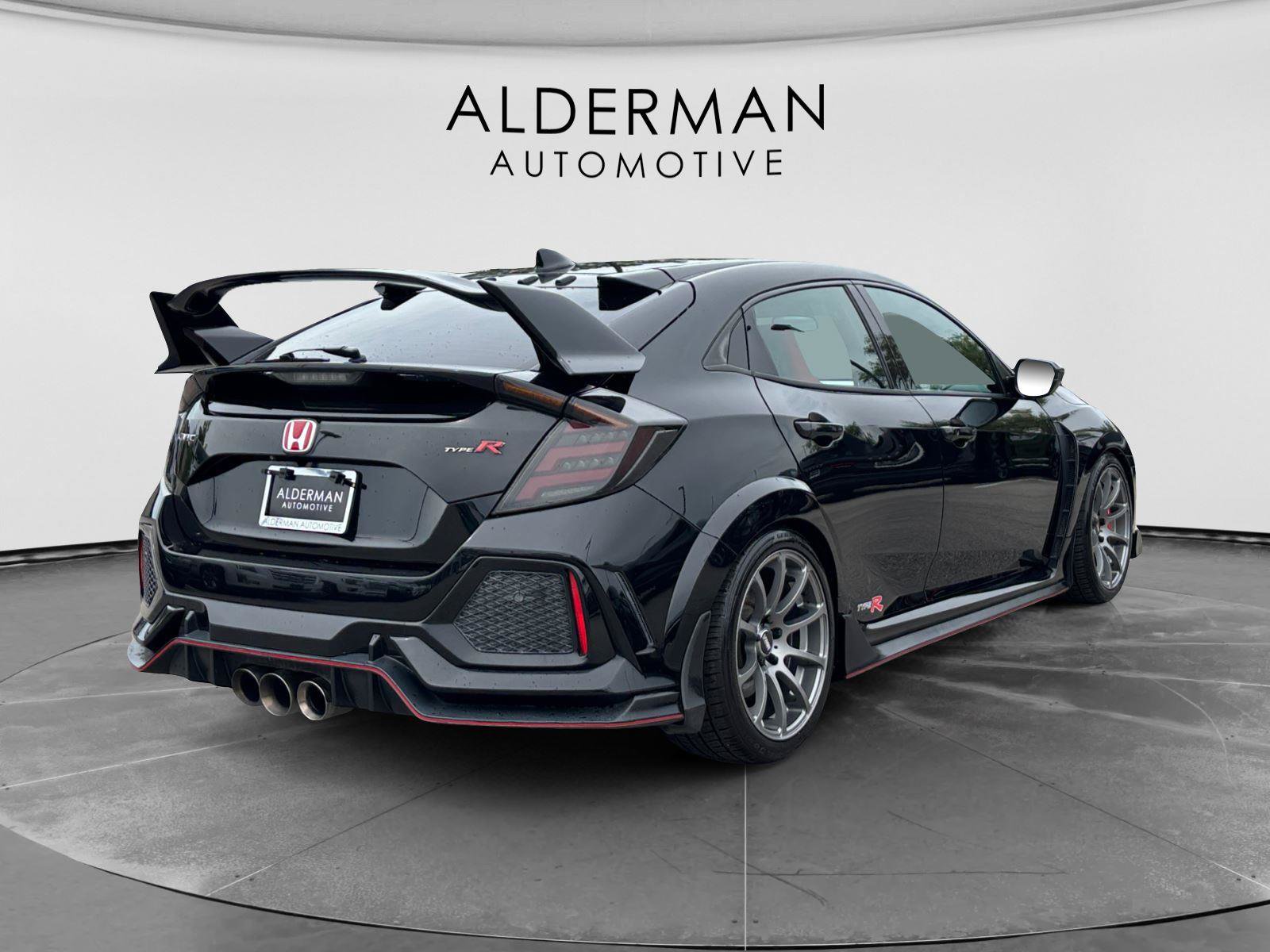 Used 2017 Honda Civic Type R image 6