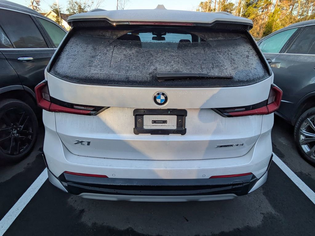 Used 2023 BMW X1 xDrive28i w/ Premium Package image 5