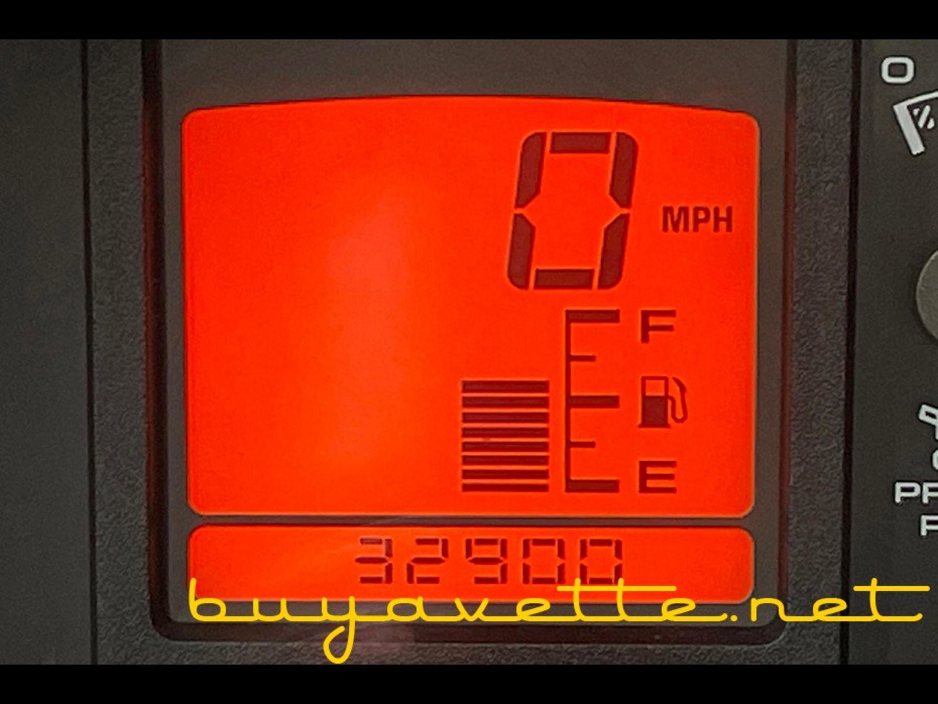 Used 1996 Chevrolet Corvette Coupe image 15