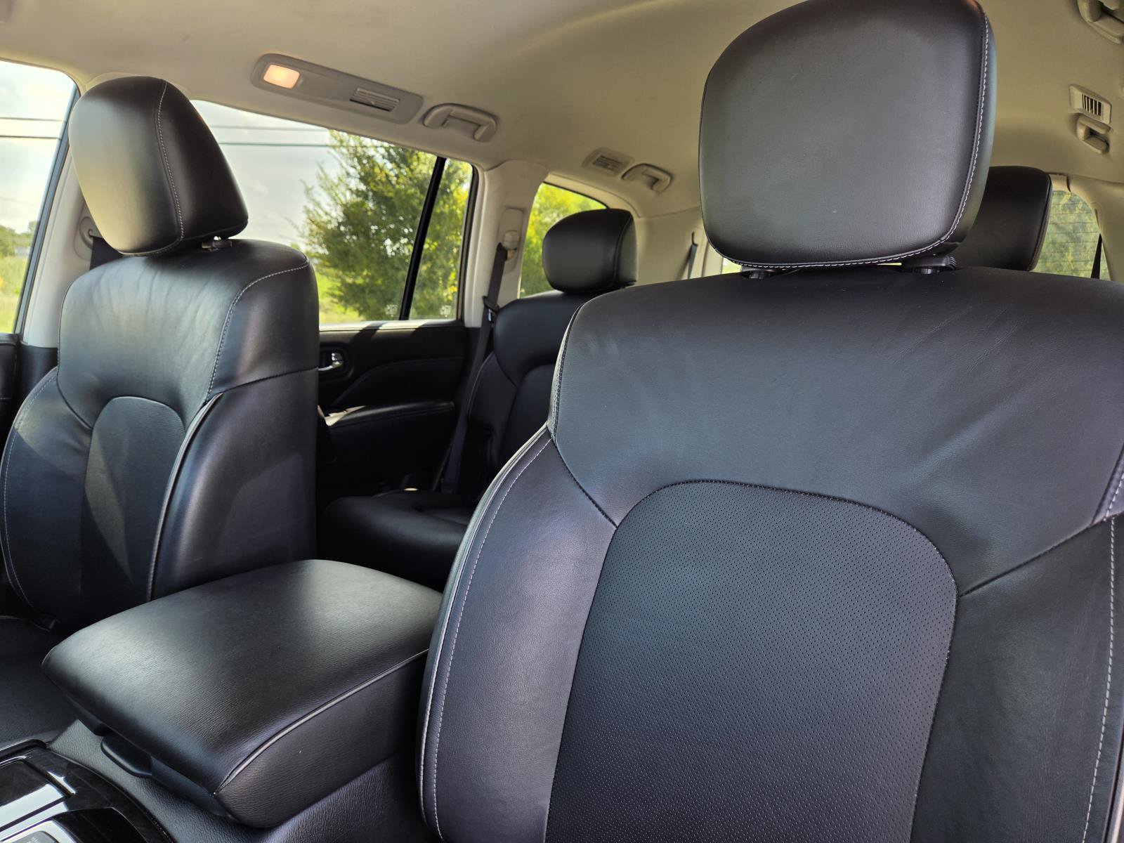 Used 2024 INFINITI QX80 Luxe AWD/4WD image 29