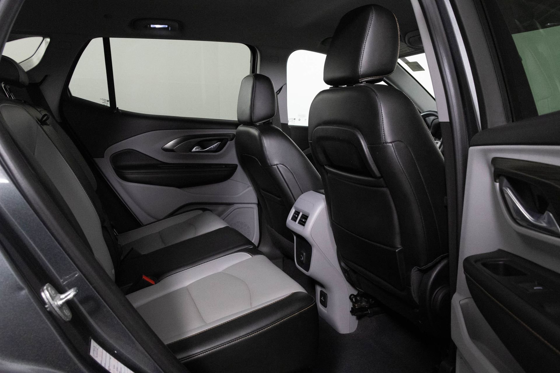 Used 2020 GMC Terrain SLT image 38