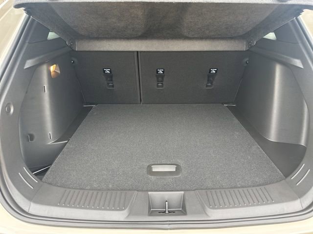 New 2026 Chevrolet Trax RS w/ Sunroof Package image 13