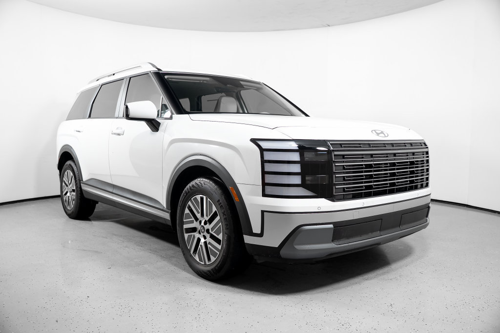 New 2026 Hyundai Palisade FWD Hybrid image 2