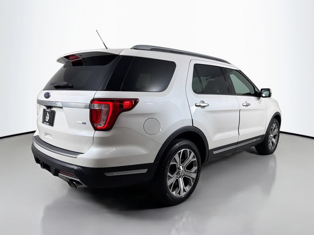 Used 2018 Ford Explorer Platinum AWD/4WD image 5