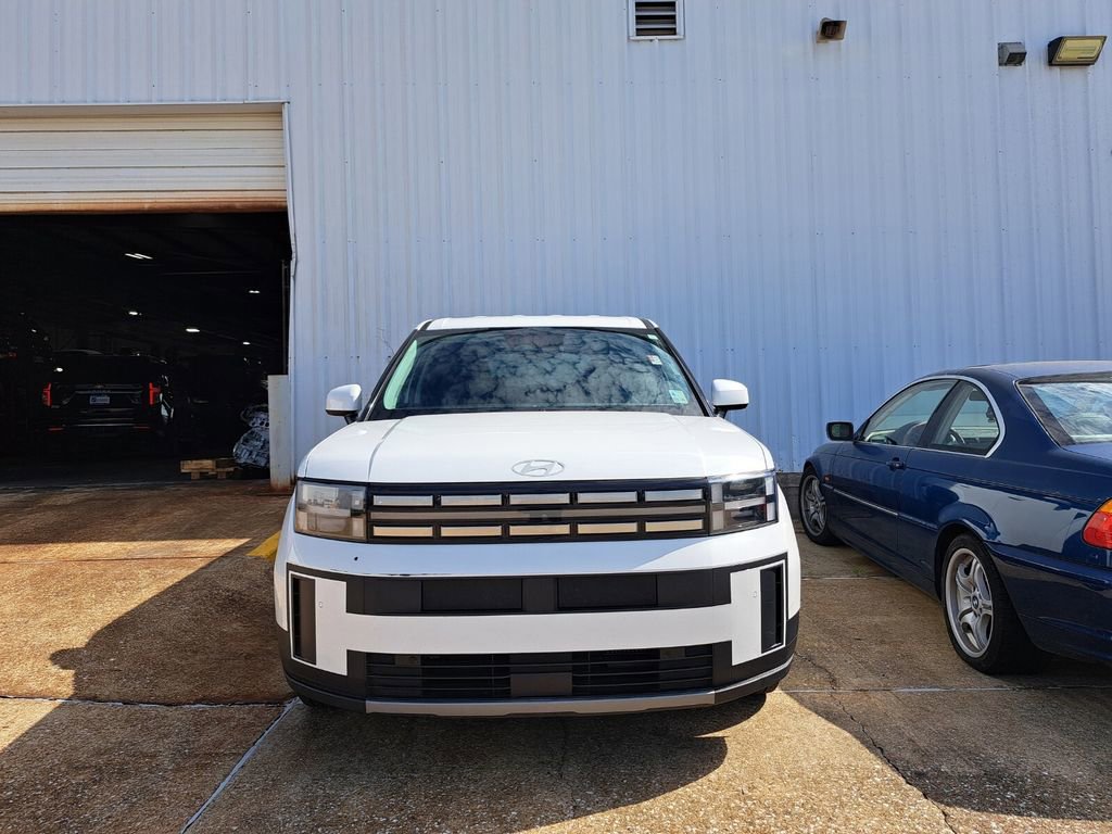 Used 2024 Hyundai Santa Fe SE image 2