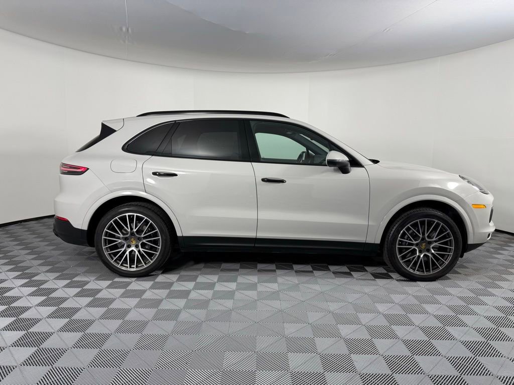 Certified 2021 Porsche Cayenne image 10
