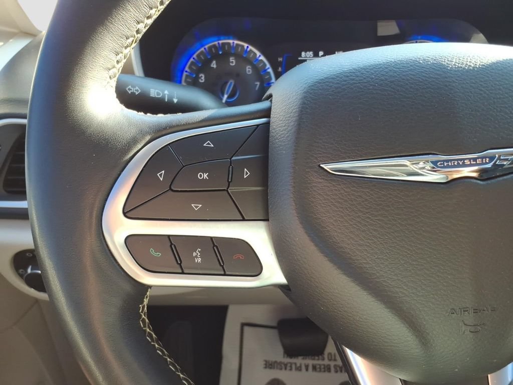 Used 2020 Chrysler Voyager LX w/ Cold Weather Group FWD image 26
