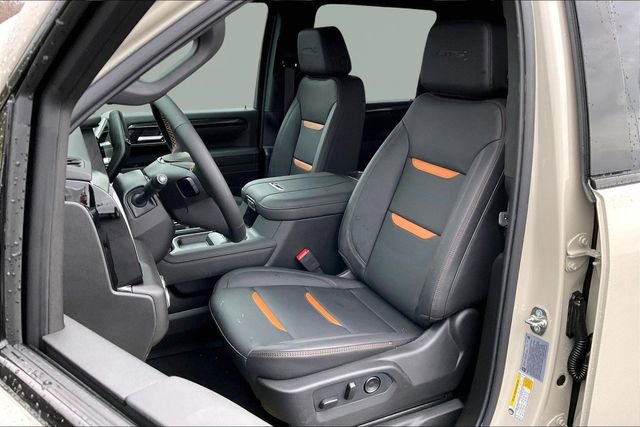 New 2026 GMC Sierra 2500 AT4 w/ AT4 Premium Plus Package image 10