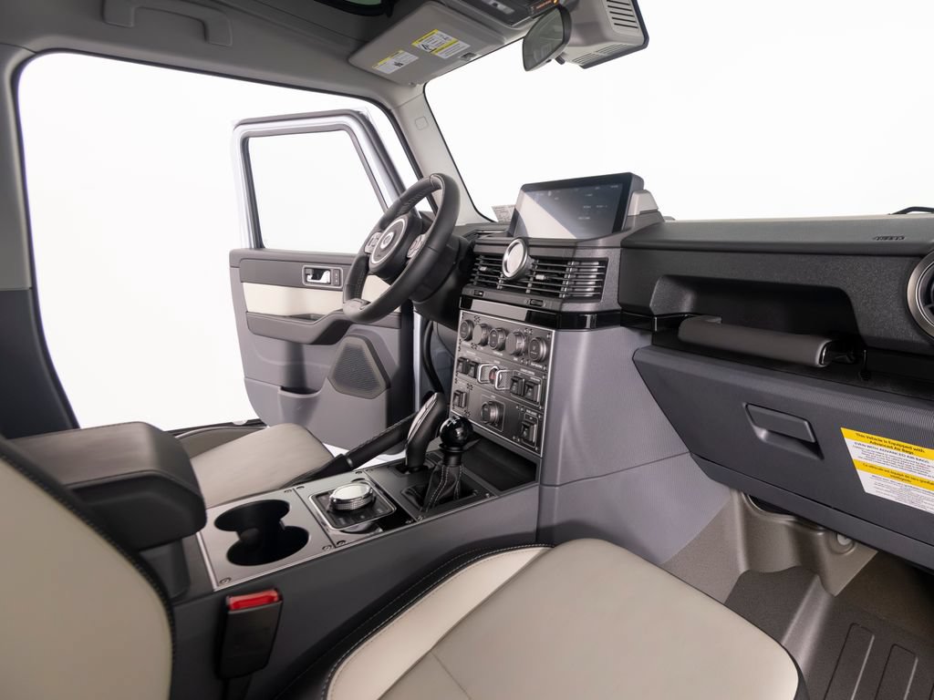 Used 2025 INEOS Grenadier AWD/4WD image 29