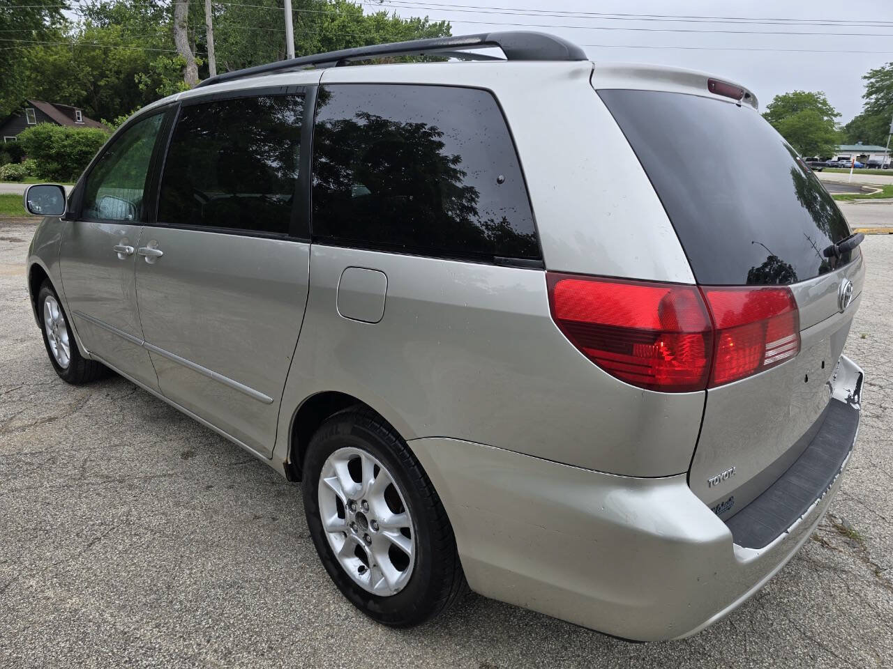 Used 2005 Toyota Sienna XLE Limited FWD image 5