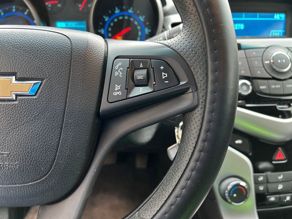 Used 2016 Chevrolet Cruze LT image 19