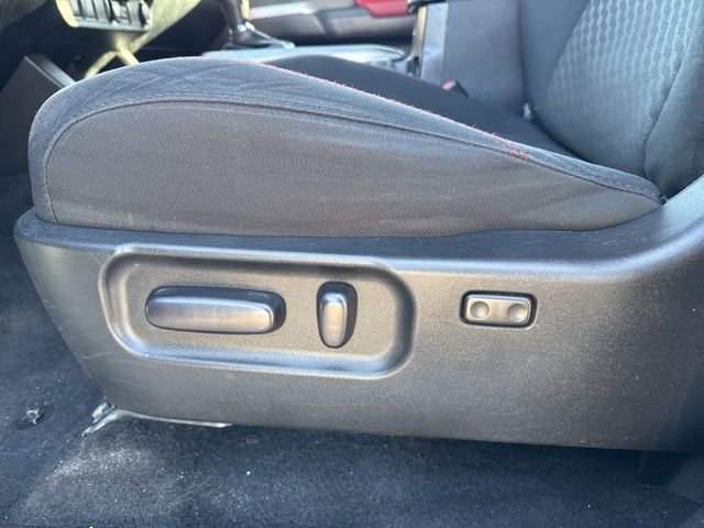 Used 2022 Toyota Tacoma SR5 w/ Technology Package image 20
