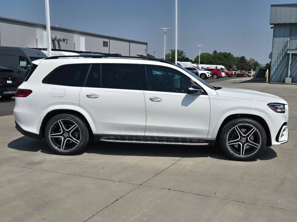 Used 2024 Mercedes-Benz GLS 450 4MATIC image 50