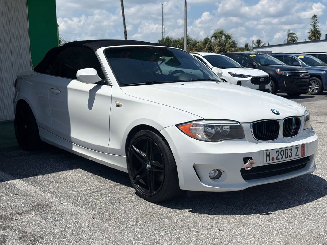 Used 2013 BMW 128i Convertible RWD image 7